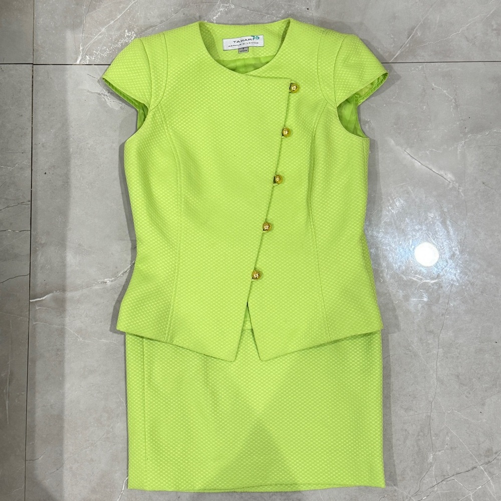 Tahari Arthur S. Levine Skirt Suit